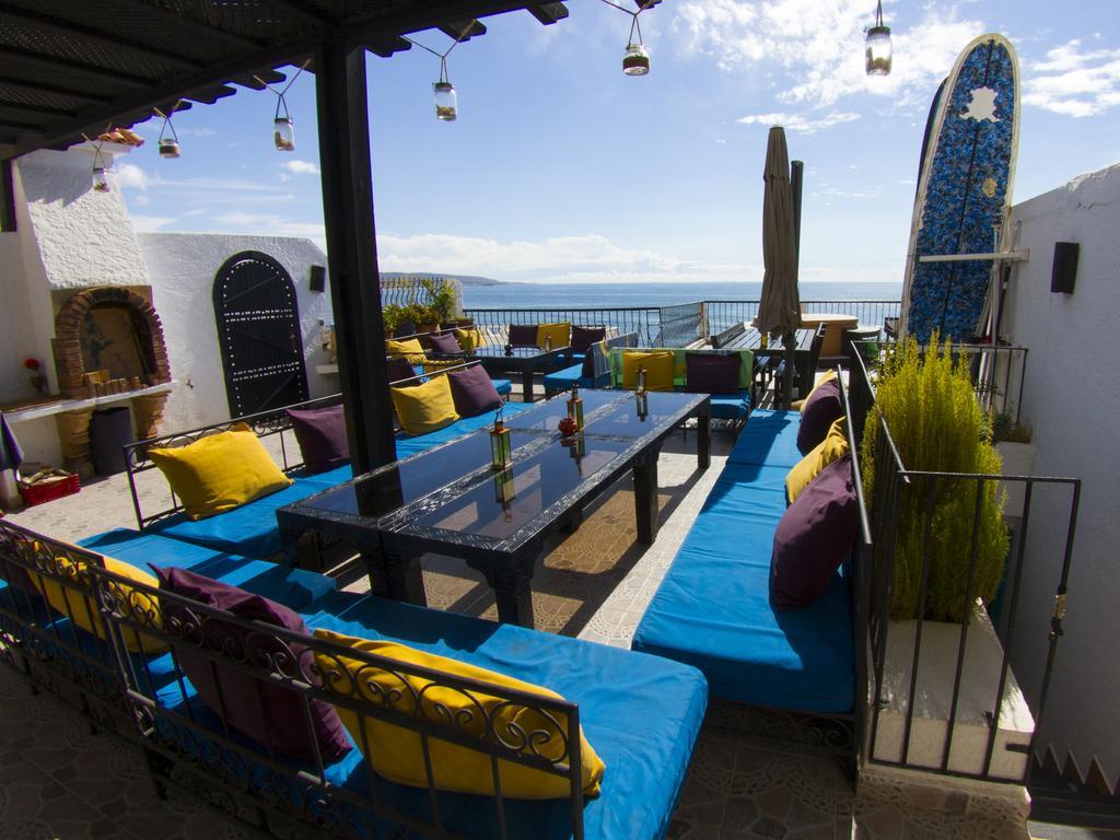 Hostel Dfrost Almugar Surf And Yoga Taghazout Exterior foto
